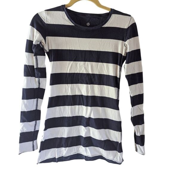 LULULEMON ATHLETICA Every Yogi Long Sleeve"Reversibe" Size 6 - Picture 5 of 5